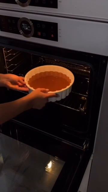 ШОКОЛАДНЫЙ ПИРОГ НА МОЛОКЕ