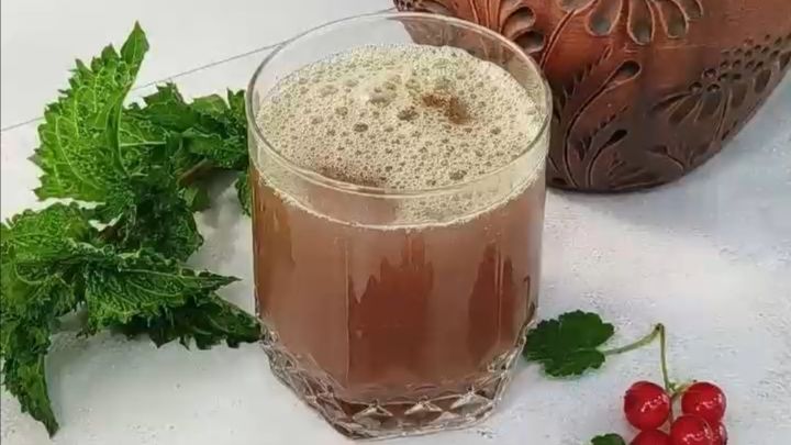 Ягодно-крапивный лимонад 🍹