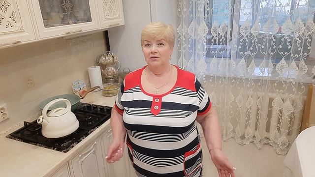 на ужин приготовила плов оладьи с кабачков приятного аппетита)