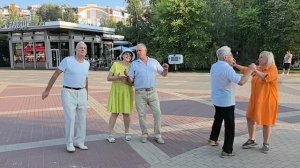 Зачем ты мне ответил на любовь... 05.08.26...