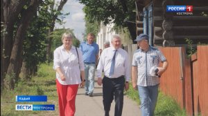 Председатель облдумы Алексей Анохин взял на карандаш просьбы жителей Кадыя