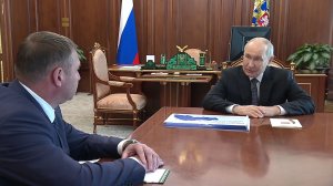 Владимир Путин с врио губернатора Белгородской области Александром Шуваевым, Кремль, 5 августа 2026