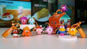Обзор на игрушки Смешарики. Сквозь вселенные от Вкусно и точка