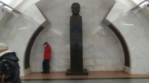 Метро Москва, переход со станции Тургеневская (Кировская) на станцию Сретенский бульвар