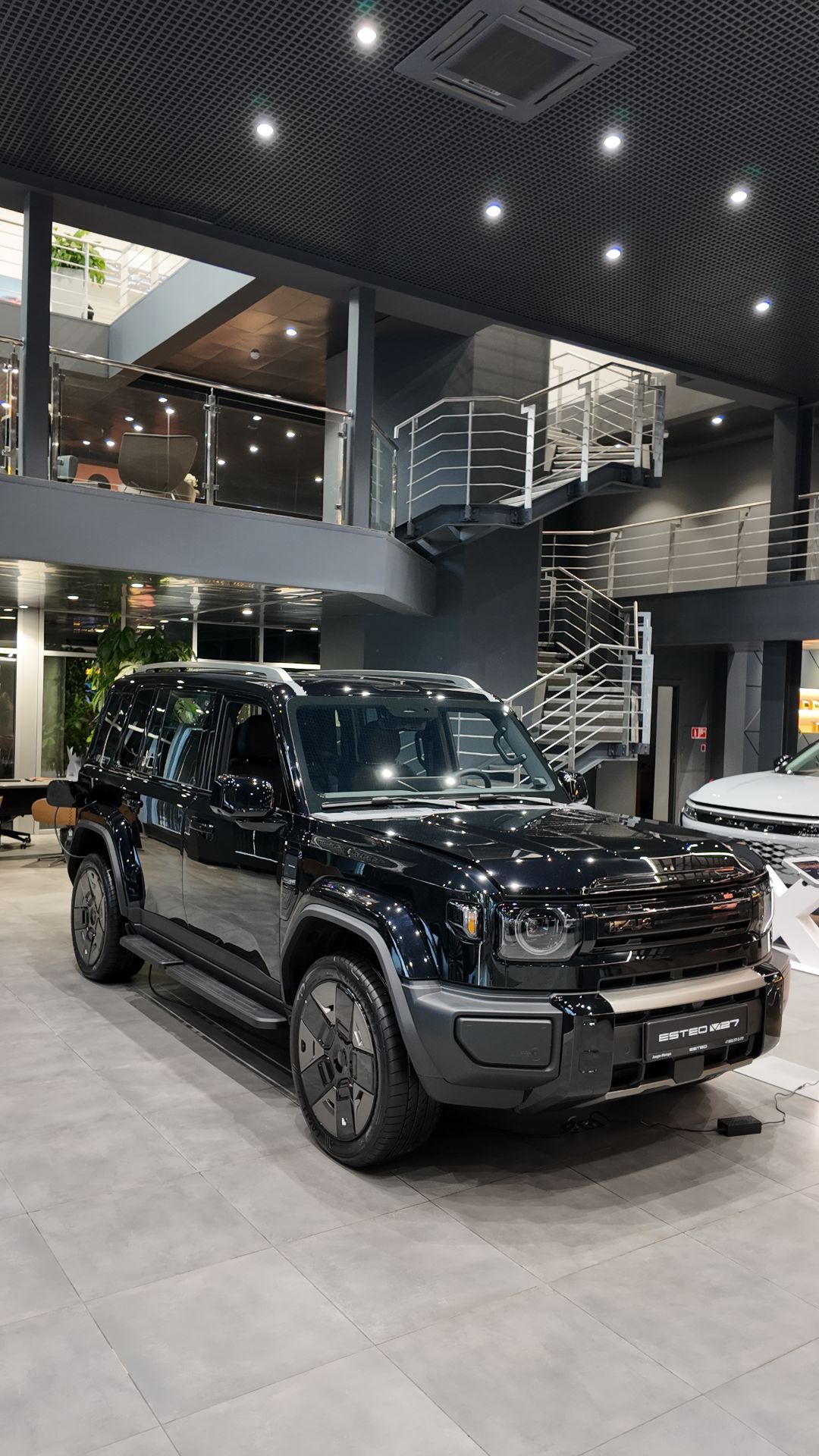 ESTEO V27, российская новинка уже в продаже. Внедорожник и гонка-пушка! Обзор, цена, оцинковка.