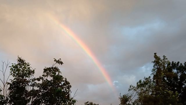 После грозы радуга 🌈даже две вышли. Целый день гроза ⚡☁☔. Юг России 🌴.
