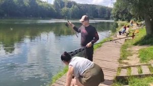 Вот что Карп с рыбаками делает))