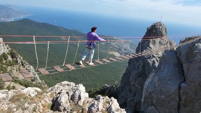 Подъём на самую высокую точку горы Ай-Петри