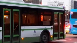 «Последняя бело-зелёная гармошка в 6й колонне!» автобус Лиаз-6213.22 следует в парк с маршрута 209