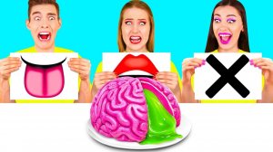 Откуси Лизни или Ничего Челлендж # Съедобная Битва