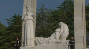 В Сочи возложили цветы к мемориалу «Подвиг во имя жизни»