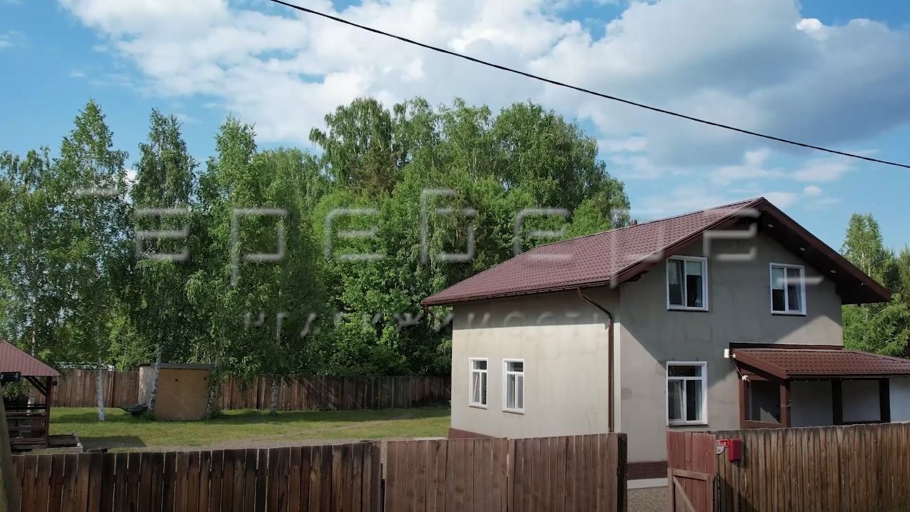 Дом в районе с. Совхоз Сибиряк