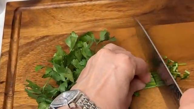 Я могу есть этот Салат все лето! Самый Вкусный и Простой рецепт с КАБАЧКАМИ!