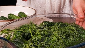 Хрустят на весь дом! Самые быстрые малосольные огурцы на газировке за ночь.