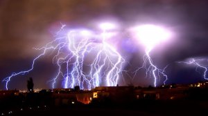Привет с Небес - Мощные удары Молний ⚡️⚡️⚡️