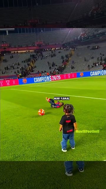Mini Yamal - Y Que Fue_ Funny Dancing Moments 🥹