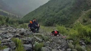 Семью с ребенком почти сутки эвакуировали с гор в Сочи