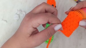Червячок-антистресс крючком 🐛Самая простая игрушка за 15 минут!