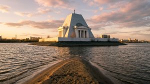 Храм-памятник Спаса Нерукотворного в Казани