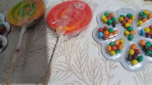Будим пить чай с конфетами