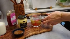 Cremiges Hähnchen in Senf-Kräuter-Soße – So saftig & aromatisch wie im Restauran