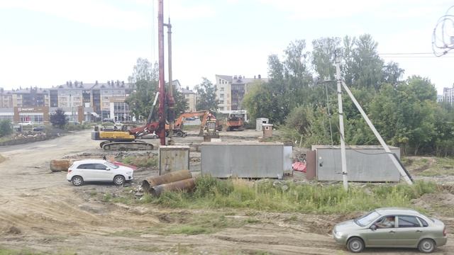 Строительство дублера Горьковского шоссе.