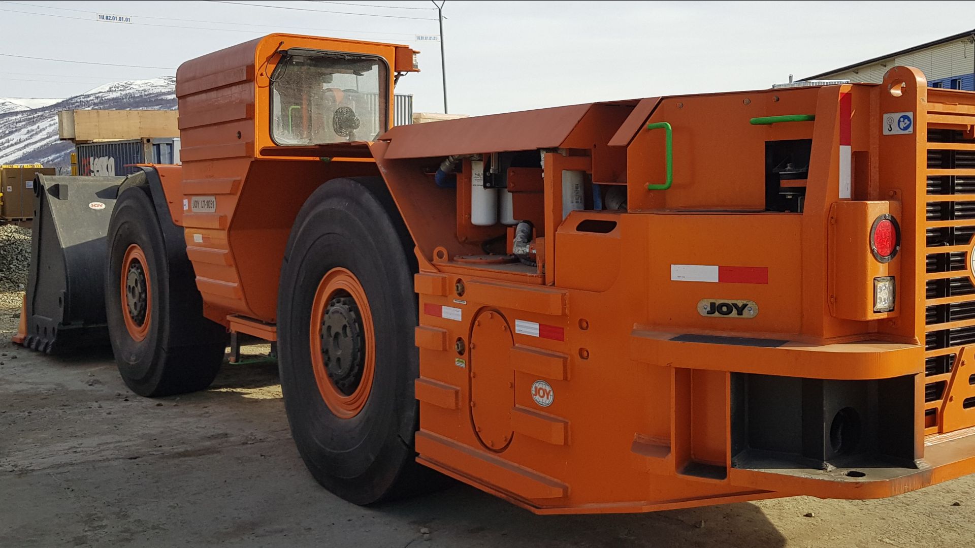 Вторая ПДМ Komatsu Mining для Ресурсы Албазино