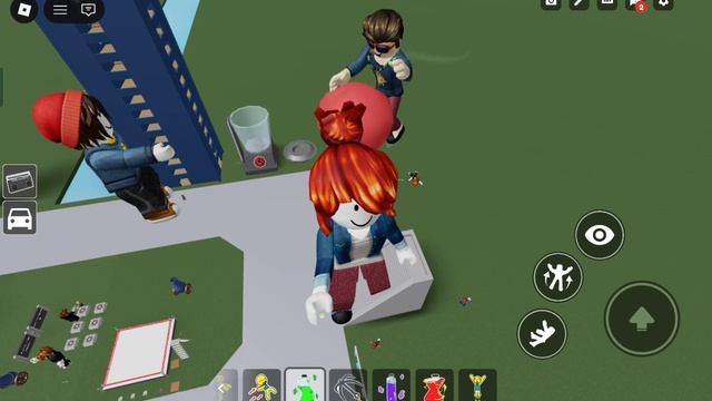 упала с лестницы в ROBLOX