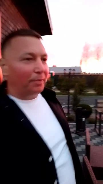 Отзыв гостя: Душевный юбилей и невероятные закаты в загородном комплексе «КротЭль» 🌅