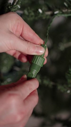02-Изумрудная с освещением