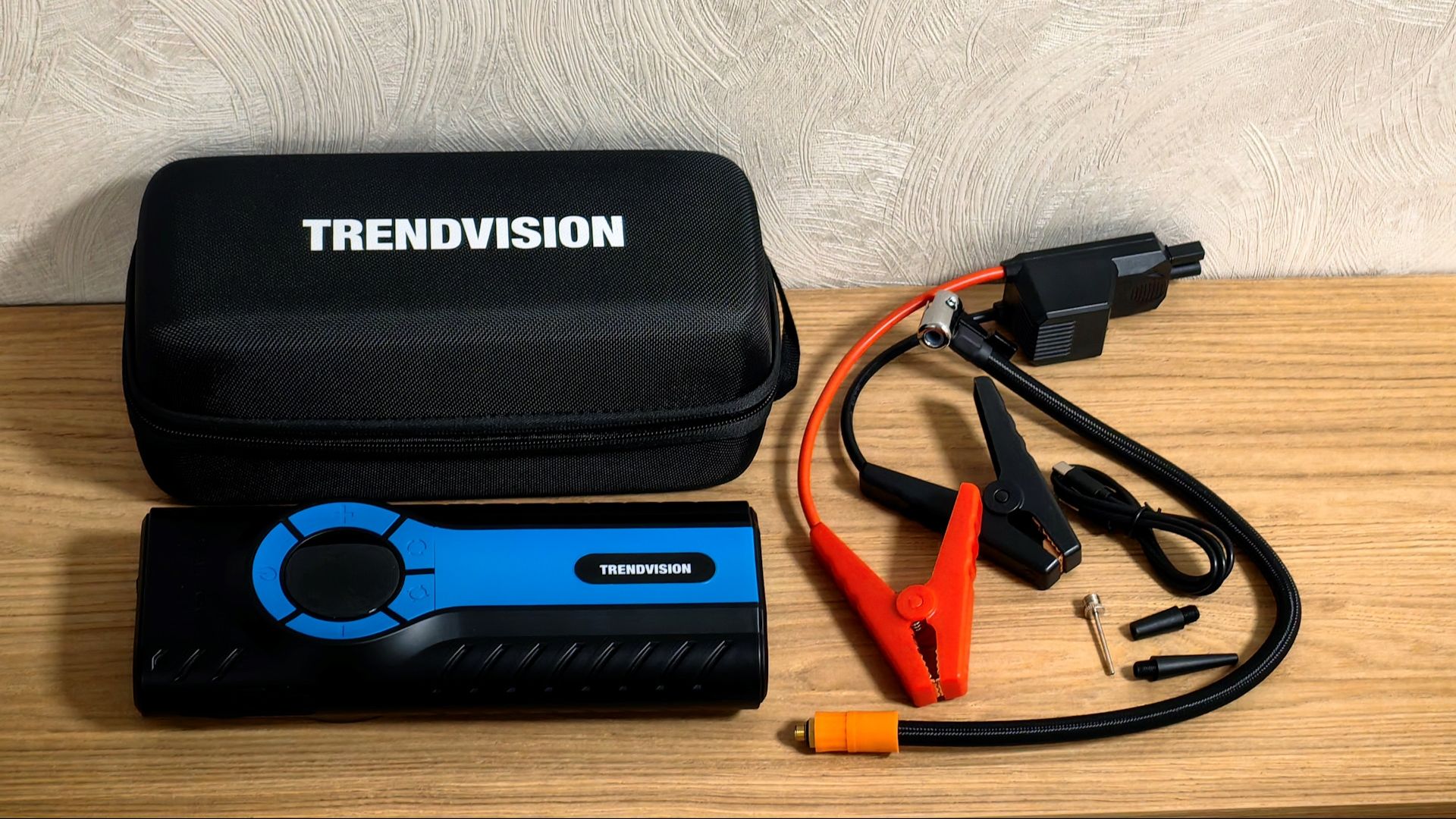 TrendVision Start Compressor: один гаджет на все случаи в дороге