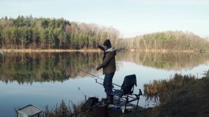 «СНАСТИ У НАСТИ» Рыбалка на фидер весной. Тест приманок.