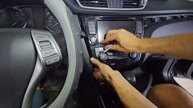 Как снять штатную магнитолу Ниссан Хтрейл 3 2016 2017 2018 2019 2020 2021 2022 2023 2024 2025 2026