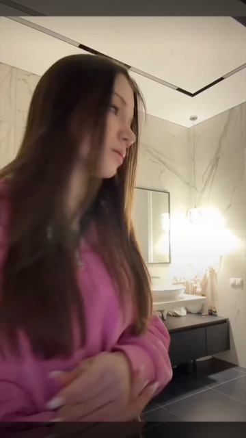 1000049358.mp4