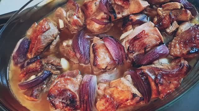 Нежное мясо индейки в духовке