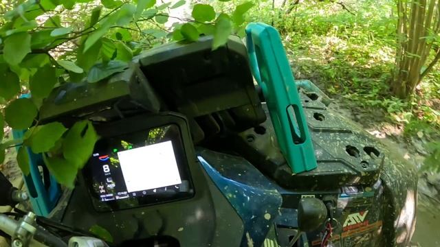 ЗАСАДИЛ CF 1000 MV в болото по самые помидоры! И поехал дальше. Топовая грязевая покатушка.