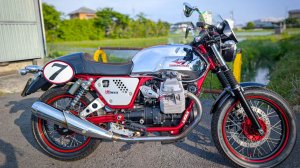Moto Guzzi V7 RACER - ZGULWJ024CM101331