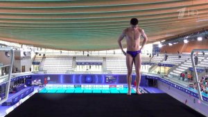 Руслан Терновой выиграл золото на ЧЕ в прыжках в воду с 10-метровой вышки.