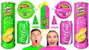 24 часа едим еду одного цвета Челлендж _ Война пранков