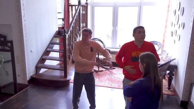 1000008220.mp4