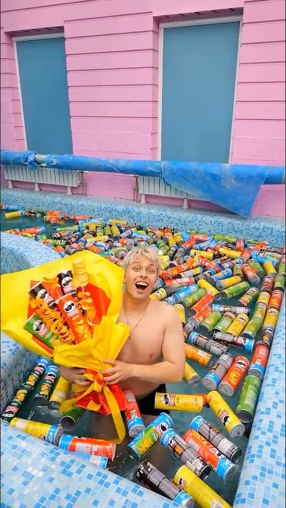 Маша не любит Pringles!