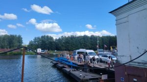 Переправилась на пароме в Дубну.