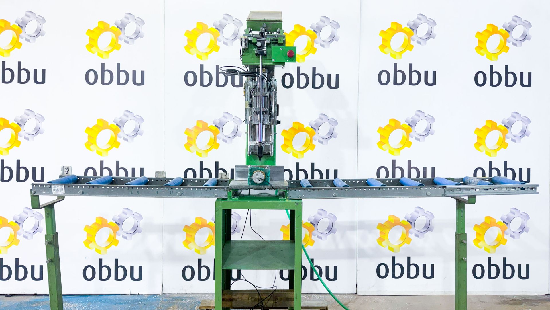URBAN DS 2100 Пневмошуруповерт для крепления армирующего стального профиля - OBBU.RU