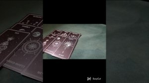 Расклад Таро -Что неожиданного произойдёт?