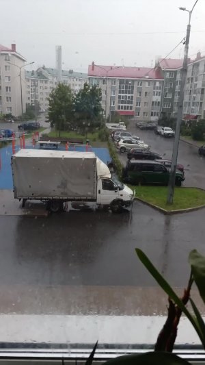 Дождик в территории славянка пушкинского района. город Санкт Петербург Эфир От 16:53