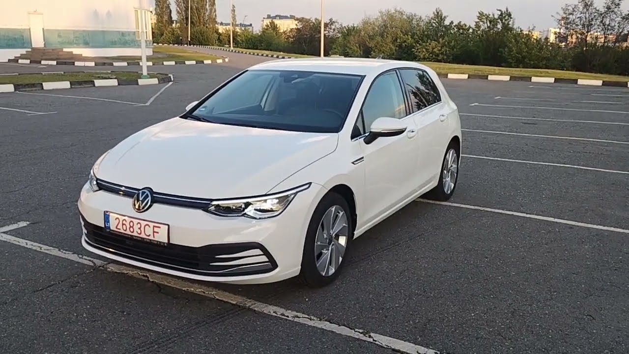 Volkswagen Golf 8 автомобиль из Германии