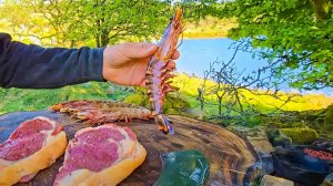 Стейк и креветки на огне: лесной обед с сюрпризом