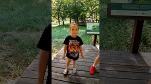 Сёстры Мариэль и Розалия рассказывают о своих впечатления после посещения вольерного комплекса