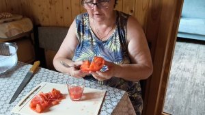 Беру семена из томата Рабочий выпуск пасты.