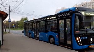 Автобус Нефаз-5299-40-52(161093) следует по маршруту 228